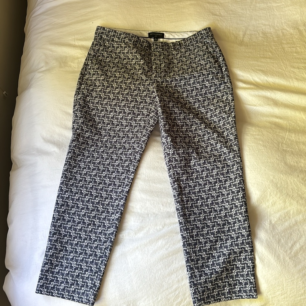 NWOT Banana Republic trousers.